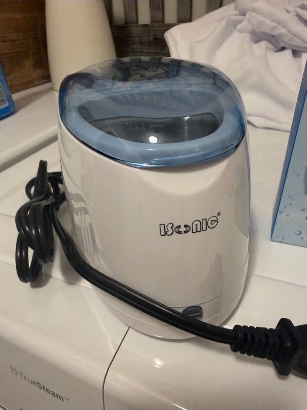 Isonic Electric Steam Sterilizer - White with Blue Lid
